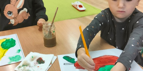 Powiększ grafikę: "Dary Jesieni" - zabawy w sali