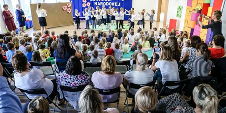 Powiększ grafikę: DZIEŃ EDUKACJI NARODOWEJ