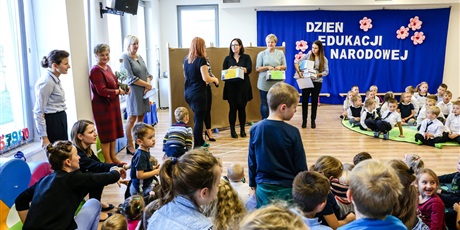 Powiększ grafikę: DZIEŃ EDUKACJI NARODOWEJ