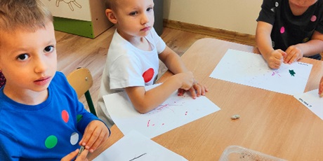 Powiększ grafikę: Dzień Kropki