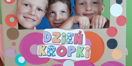 Powiększ grafikę: Dzień Kropki