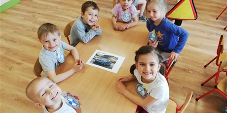 Powiększ grafikę: Nasze miasto, nasz kraj, nasz sąsiad, nasza Wspólnota