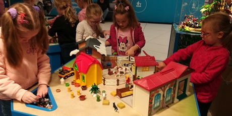 Powiększ grafikę: Wycieczka playmobil 13.11