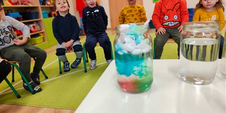 Powiększ grafikę: Zabawy i eksperymenty z wodą