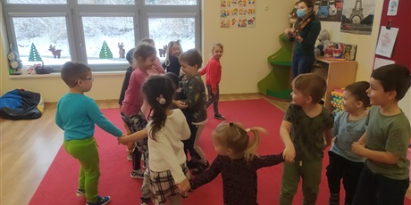 Powiększ grafikę: Zajęcia z rytmiki 28.01